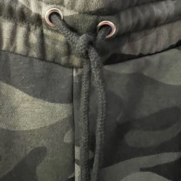 NWT Camo High Rise Waist Fleece Sweatpant Jogger Pant Sz S Wild Fable - Picture 8 of 11